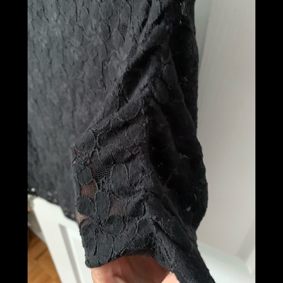 3/4 Length Sleeve Lacy Top by Eloise, Size Large - Picture 3 of 5